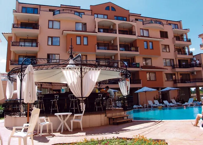 Guest Co Morenia * Slantchev Briag